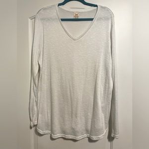 Faded glory white v-neck lightweight sweater